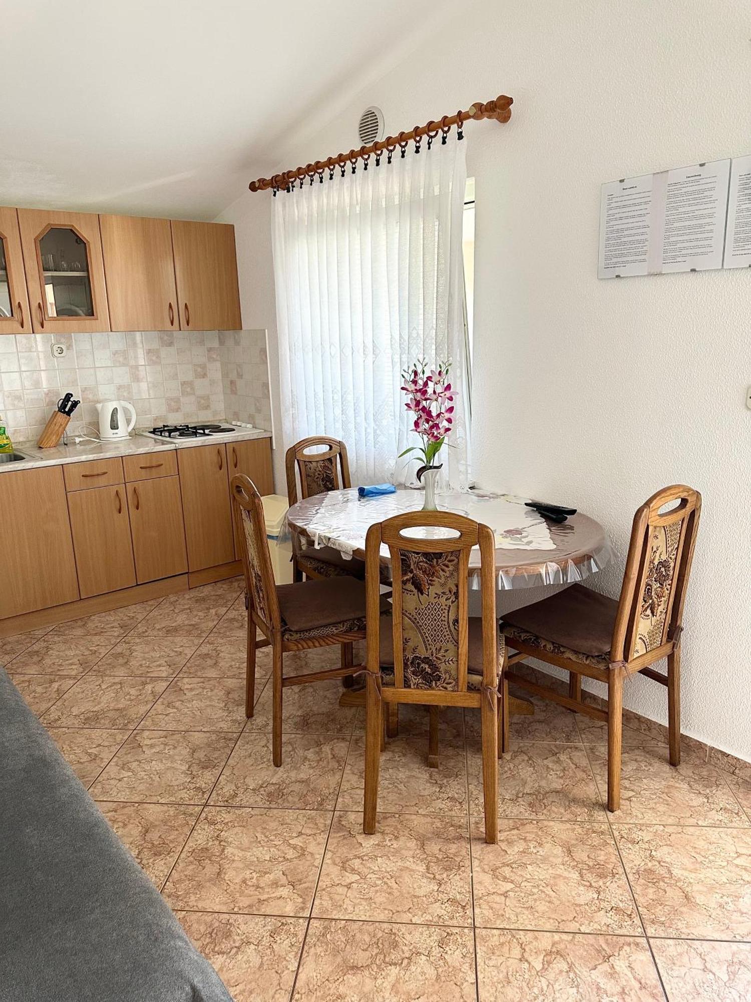 Apartmani Bermanec ヴィル エクステリア 写真