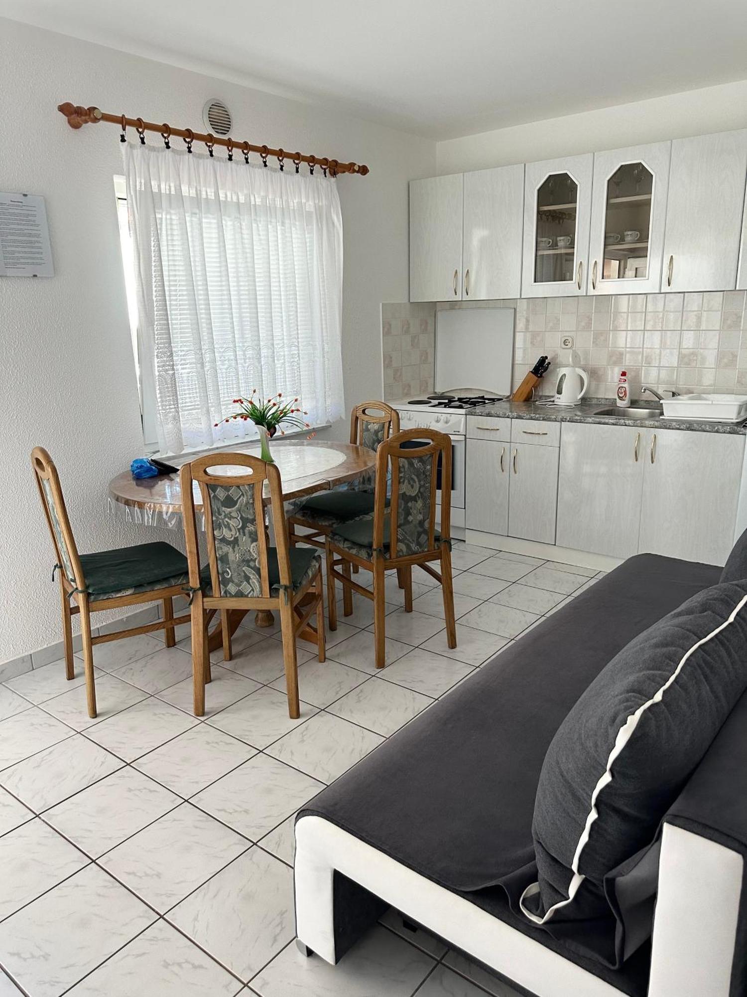 Apartmani Bermanec ヴィル エクステリア 写真