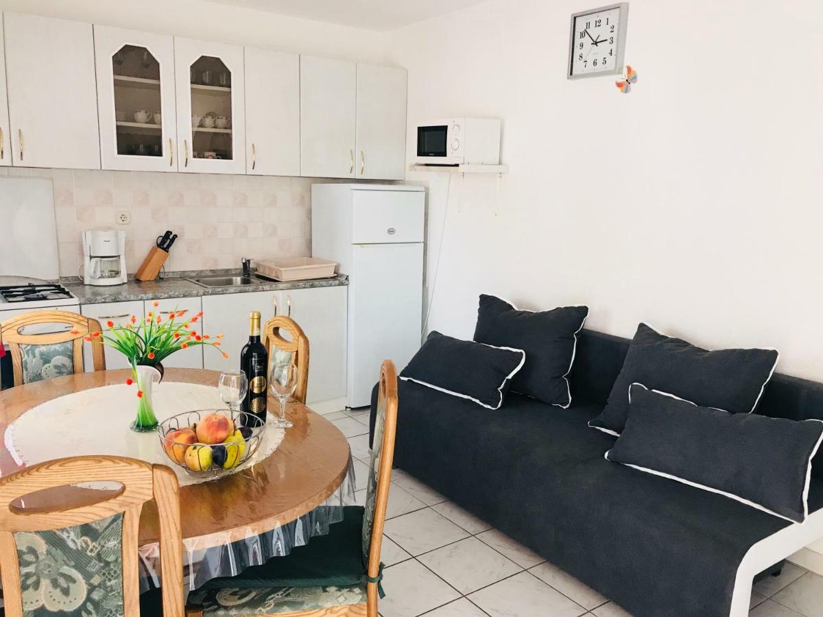 Apartmani Bermanec ヴィル エクステリア 写真
